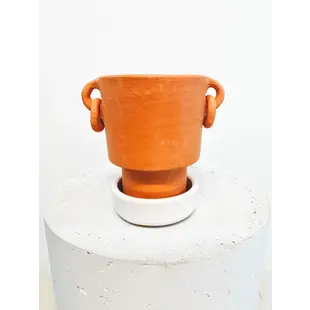 Minimal pot with earrings D10