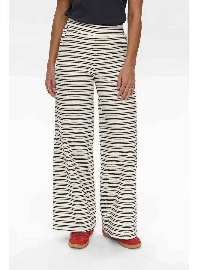 Numacie Pants Cloud Dancer