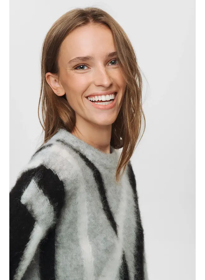 Nusuri Brushed Pattern Pullover Light Grey Mel