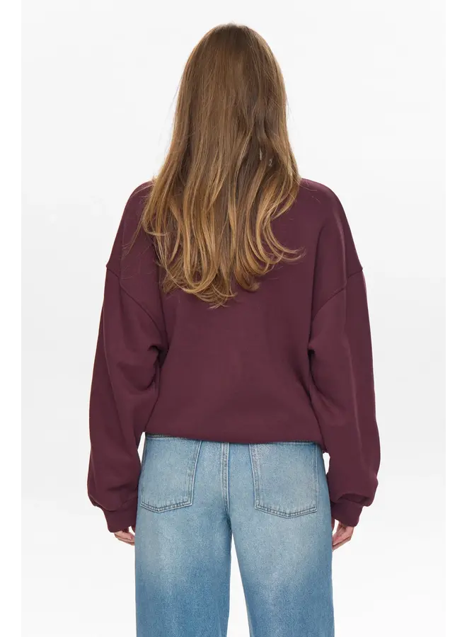 Nubissa Sweater Winetasting