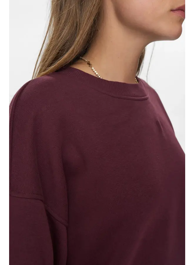 Nubissa Sweater Winetasting