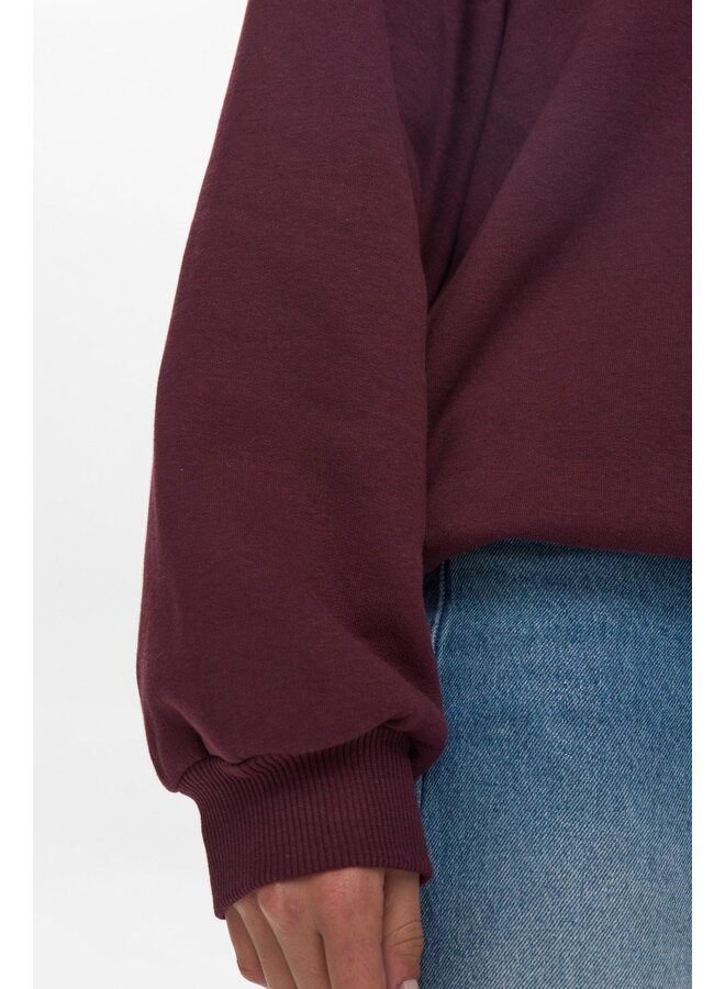 Nubissa Sweater Winetasting