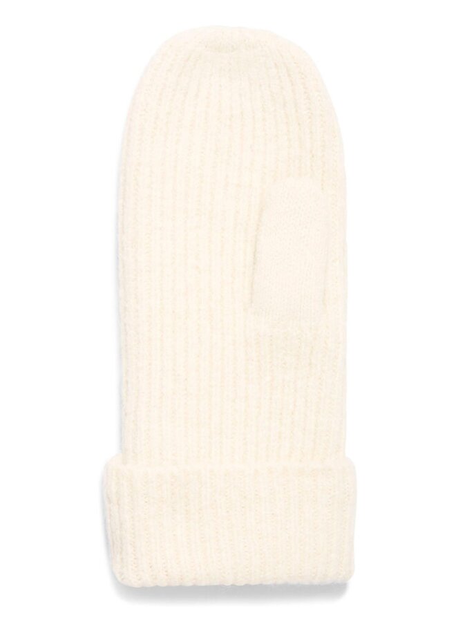 Ialavina wanten almond milk