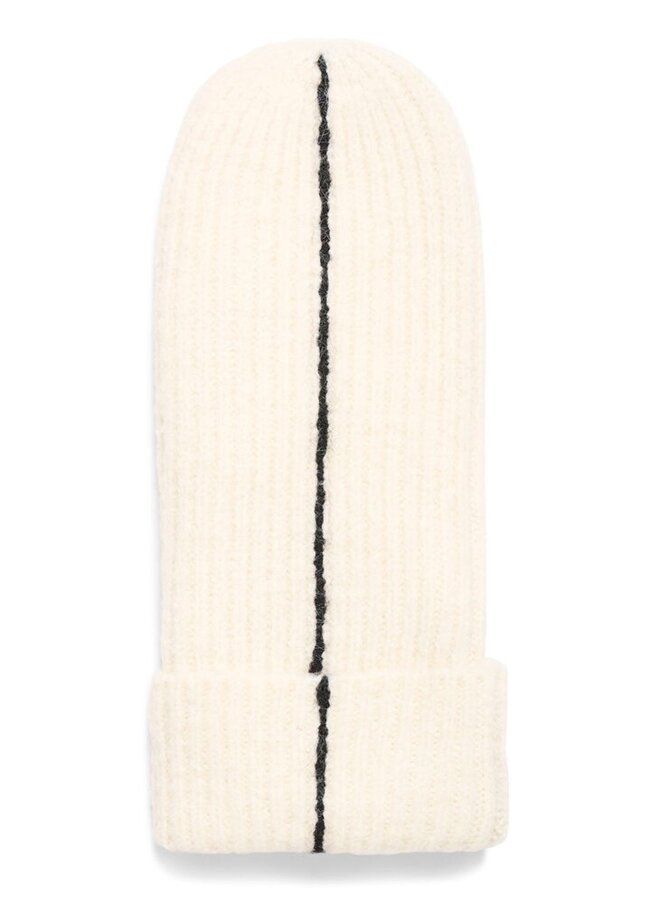 Ialavina wanten almond milk