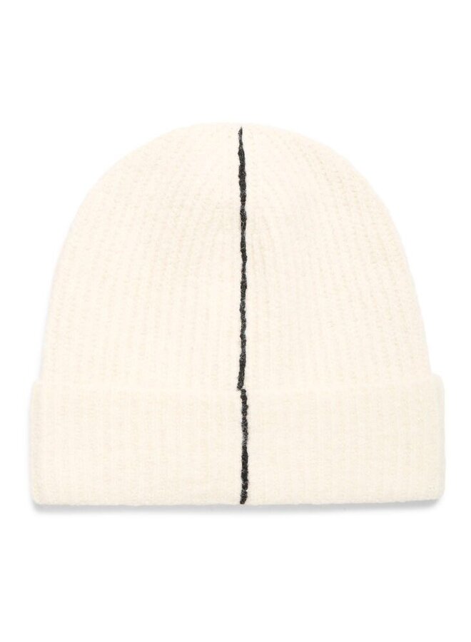 Ialavina muts almond milk