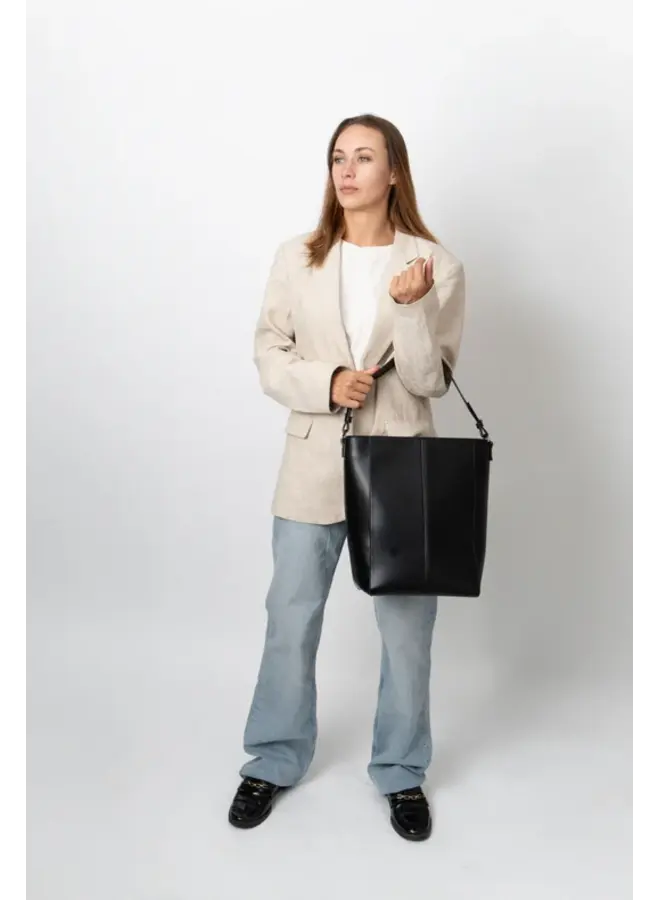 Casset Soft Structure Black