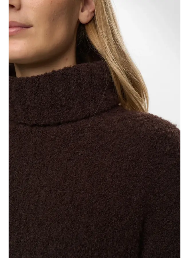 Nuwilla Cropped Pullover Black Coffee