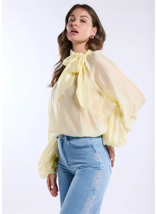 Bambina Blouse Butter Yellow