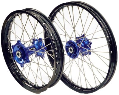 4MX Felge hinten MX 19X2.15 Narbe blau