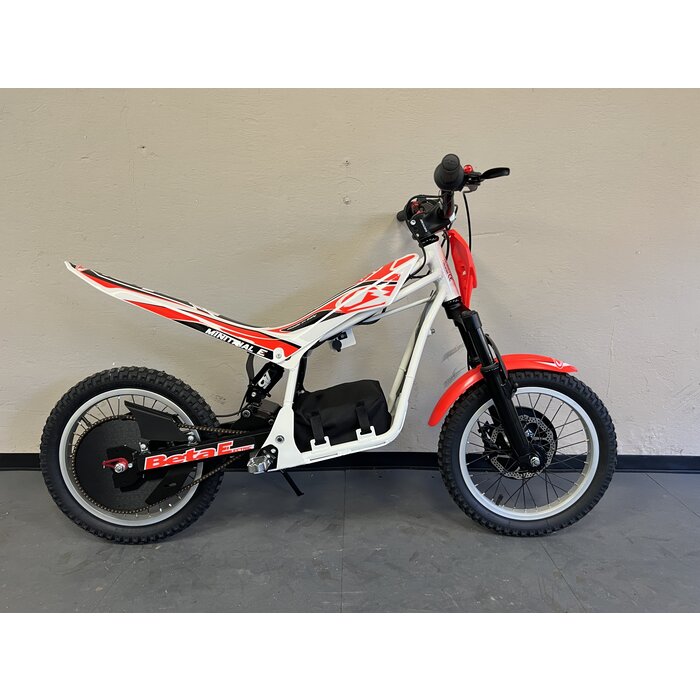 Beta Minitrial Elektro 16"