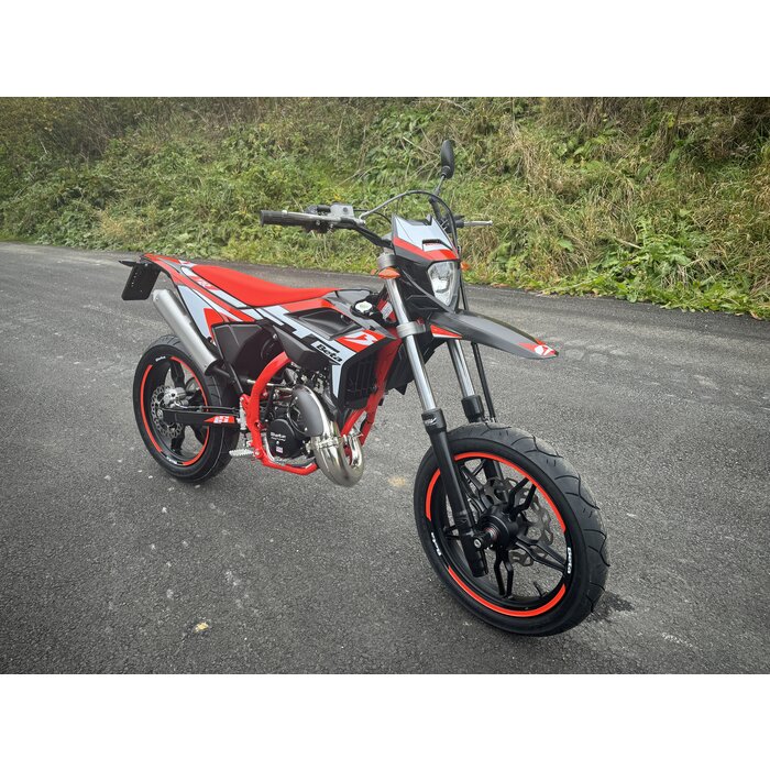 Beta SPM Motard 2T - 50 cc Sport - LS Low Seat