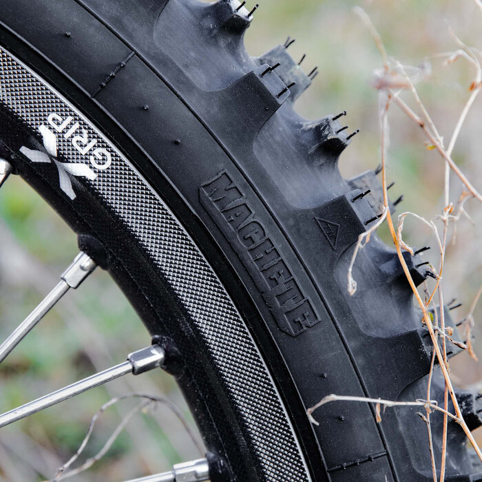 X-Grip Reifen vorne Machete 90/100-21