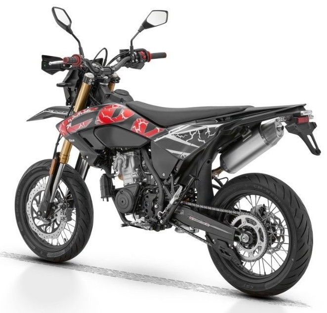 QJ-Moto COV 125 SM Supermoto