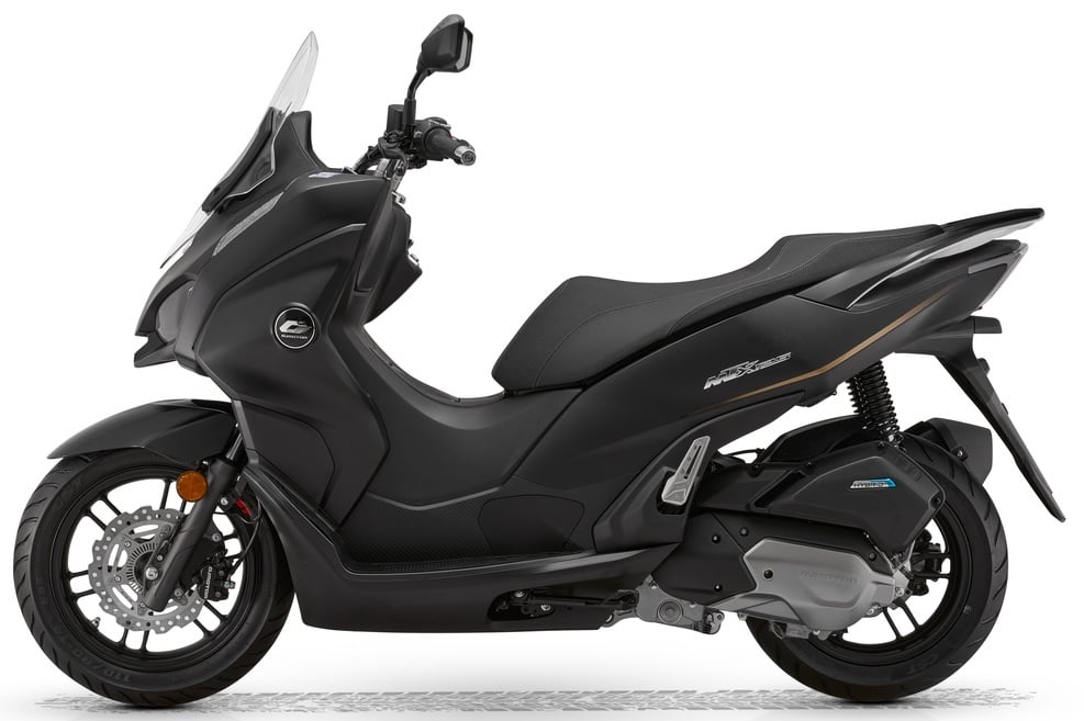 QJ-Moto MTX 125 Roller