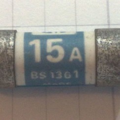 Fuse MEM 15 A BS1361