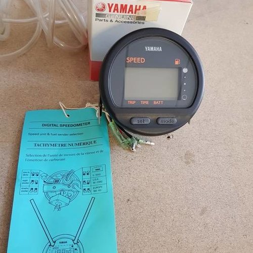 Yamaha Yamaha Digital multifunction speedometer 6Y5 83570