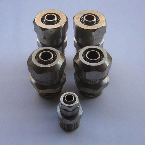 Hose compression couplings 14mm x1/2" and 7mm x3/8"