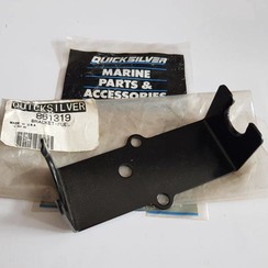 8613190 Mercury Quicksilver Fuel Pump Bracket