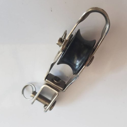 Seasure SeaSure Swivel lead block with becket Inox 10 x 25mm