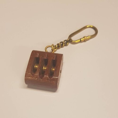 RC-BR Keychain triple block in wood and brass