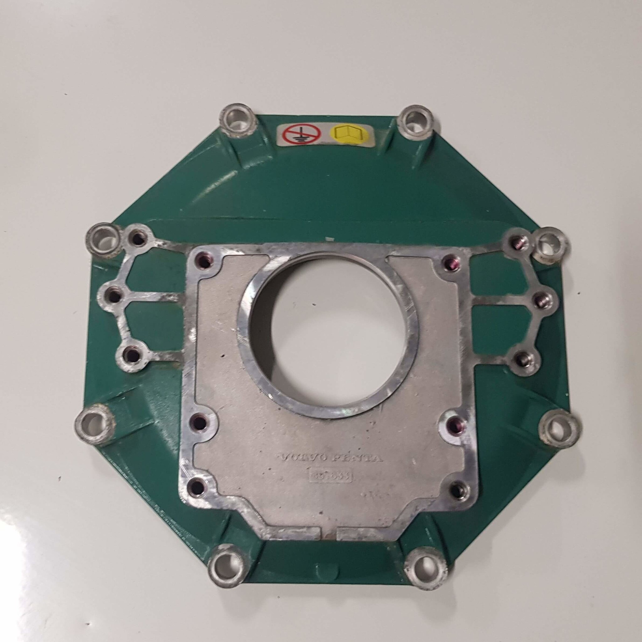 Flywheel housing Volvo Penta 861633 Flywheel housing Volvo Penta 861633