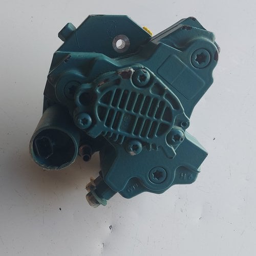 Volvo Penta Fuel high pressure pump D3 Volvo Penta 8251785