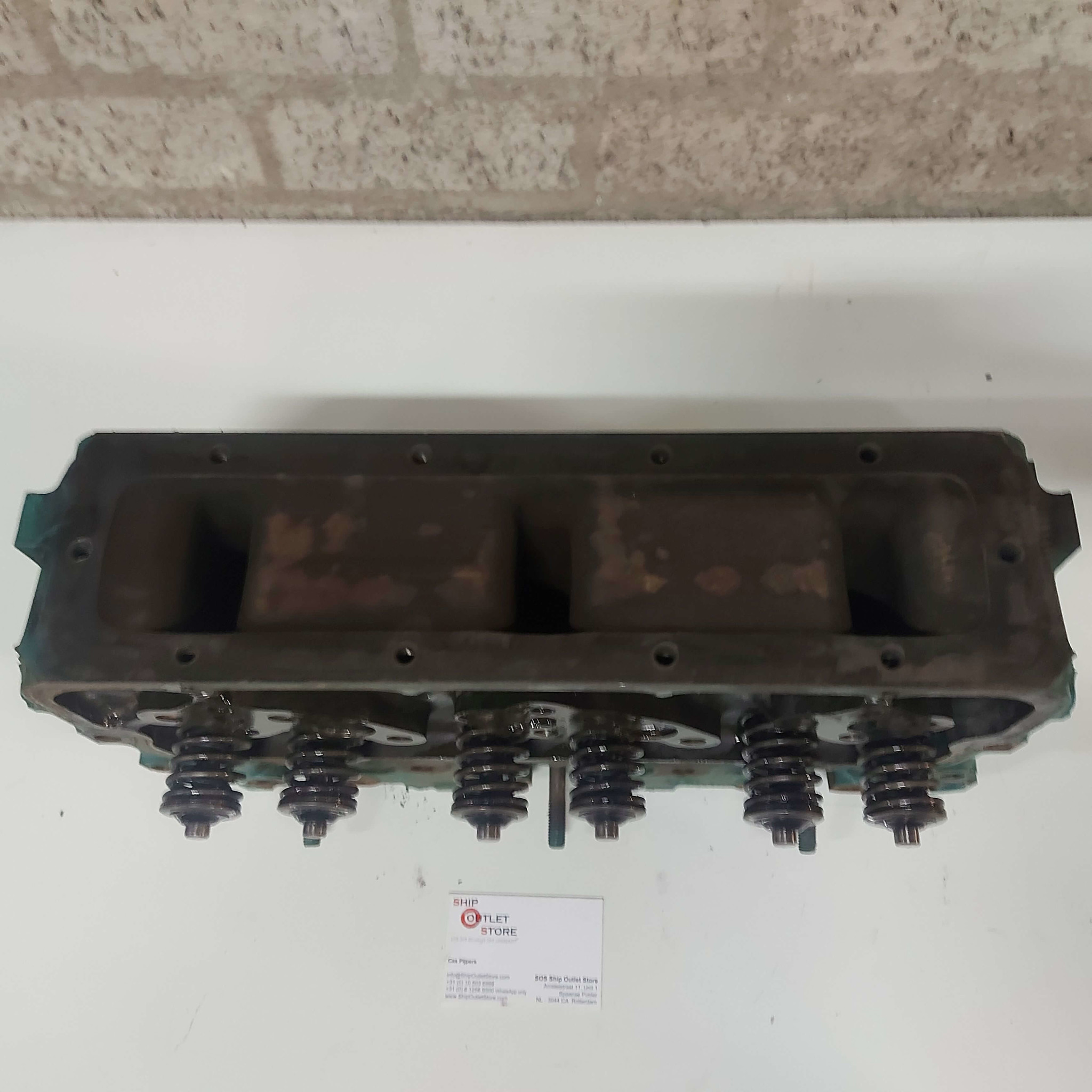 Cylinder head complete Volvo Penta 3803311 Cylinder head complete Volvo Penta 3803311