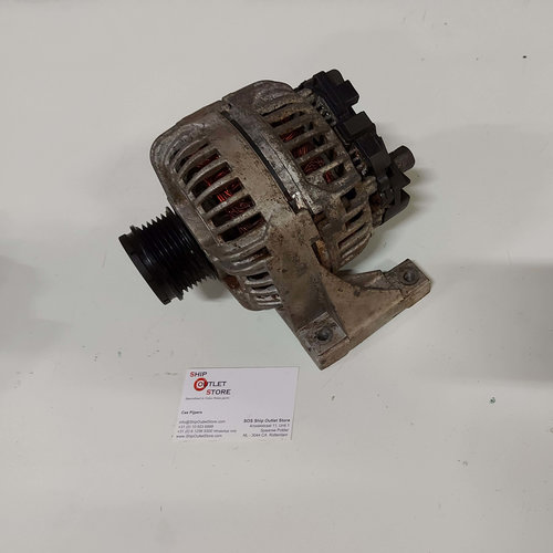 Volvo Penta Alternador 12V 140A  Volvo Penta 8676498