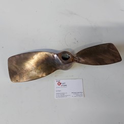 Bronze 2 blade propeller 13 x 13 Volvo Penta 817424