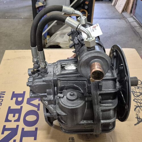 Volvo Penta Caja de cambios HS25A-B Volvo Penta 21158911 - 3583956
