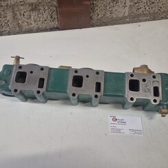 Colector de escape MD17C Volvo Penta 829950 - 829951