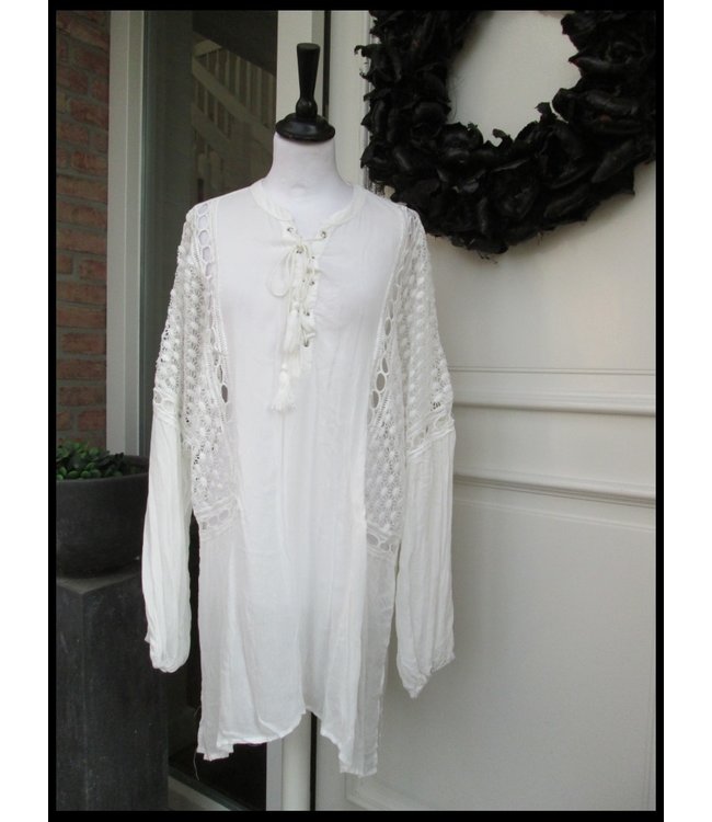 White Hebbez Blouse
