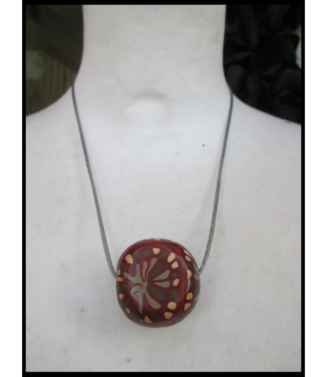 Brown Necklet