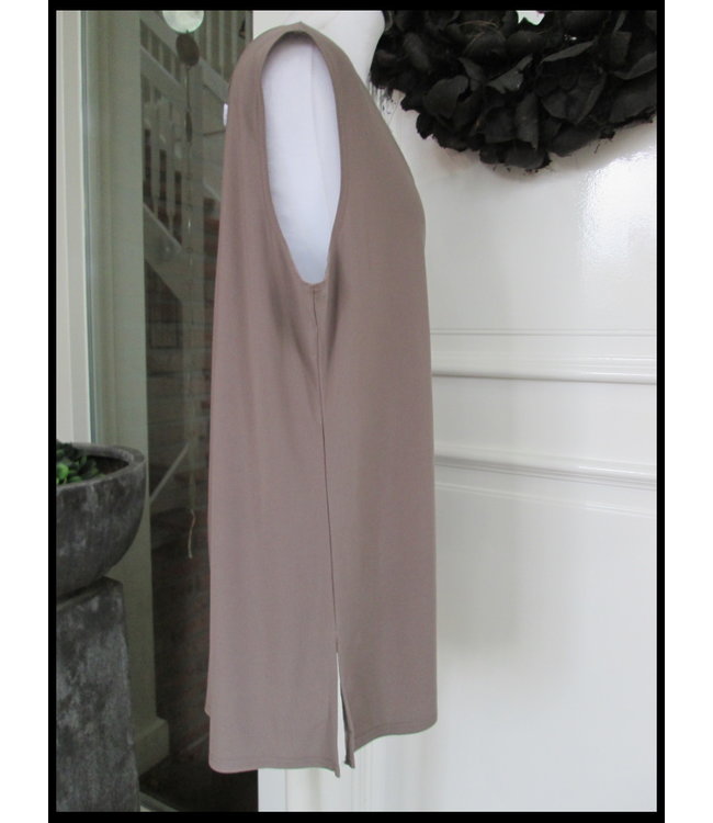 Brown Magna Undershirt