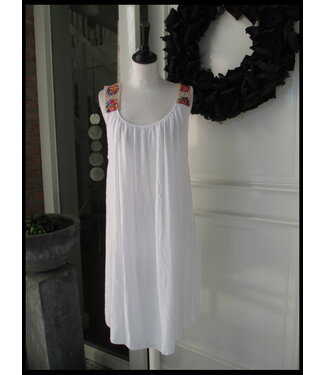 merkloos White Tunic