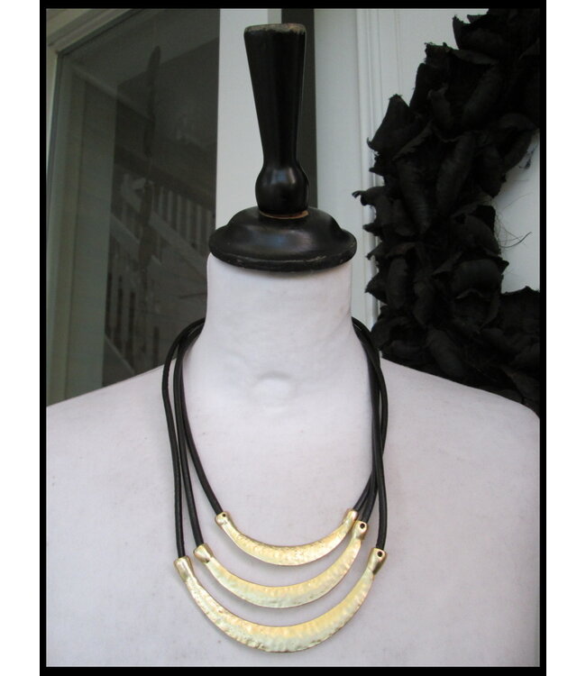 Yellow Necklet