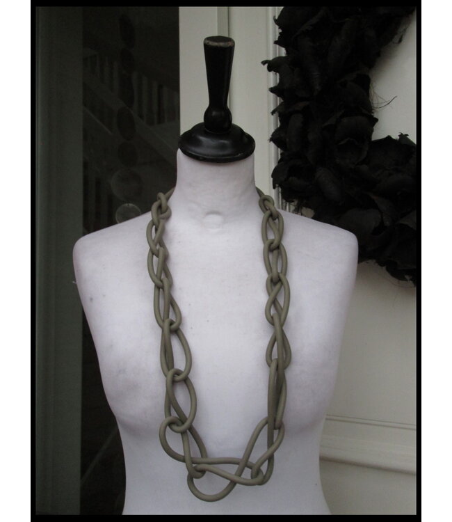 merkloos Brown Necklet