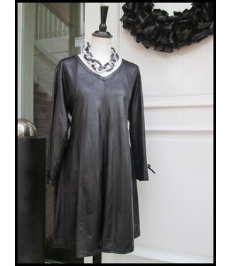 Magna Black Magna Tunic