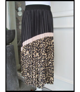 merkloos Black Skirt