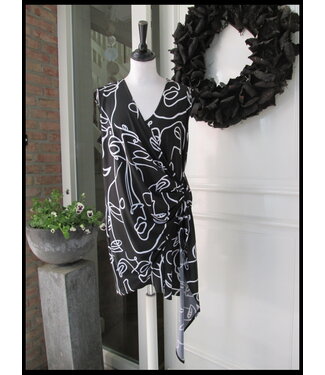 Magna Black Magna Tunic