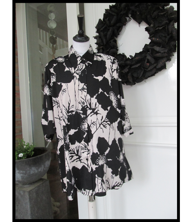 Black Magna Blouse