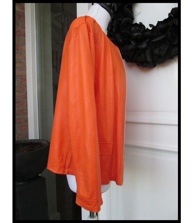Orange Magna Mantel