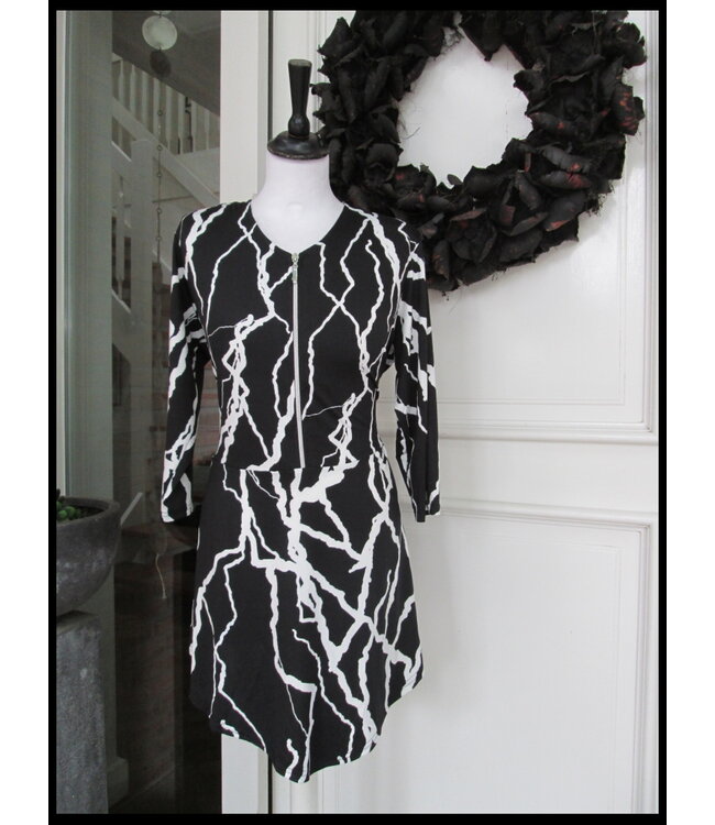 Black Magna Tunic