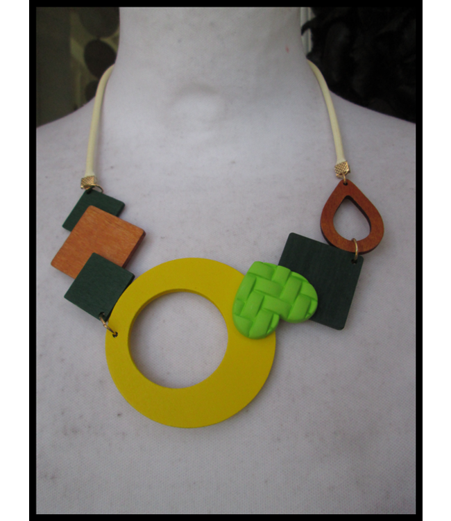 Green Necklet