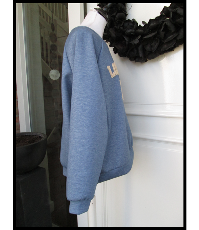 Blau Sweater