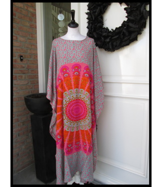 Luna Serena Viscose Luna Kaftan