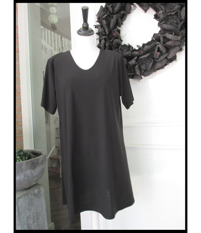 Black Magna Tunic