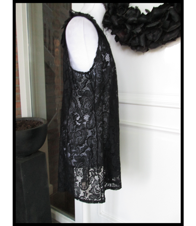 Black Magna Tunic