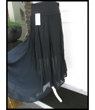 Black Skirt