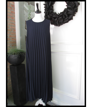 merkloos Blue Dress